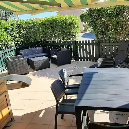 Apartment Au Clair De Frontignan