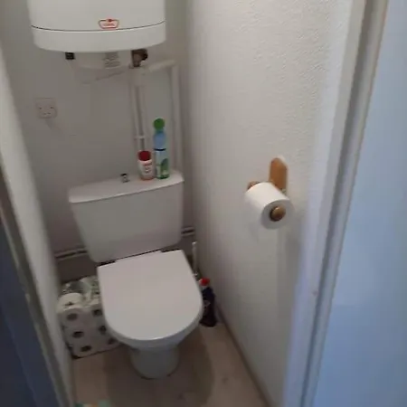 Au Clair De Apartment *